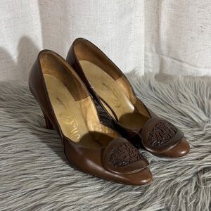 Vintage 60s Brown Leather Pumps